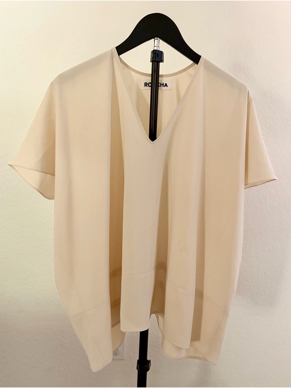 Roucha Cream V-Neck Short Sleeve Women's Top